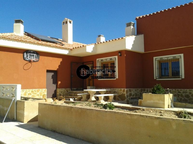 Foto dacdca9c-db67-400d-8a06-9acbad1e5a37. Casa inmobiliaria tejares vende excelente parcela a 3km en Albacete