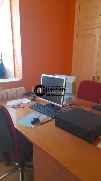 Foto ae596e85-f95f-4809-a033-05cdad5c9f2e. Alquiler local comercial inmobiliaria tejares alquila excelentes oficinas centricas zona centro en Albacete