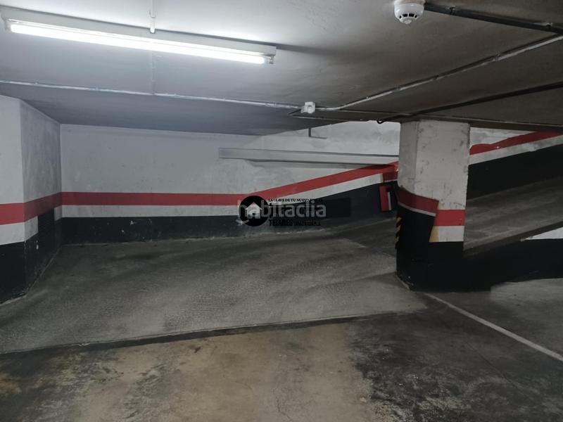 Foto 454b3dc0-19c7-47cb-a8b9-cbdd1e07999b. Parking coche inmobiliaria tejares vende plaza de garaje en zona hospitalparque sur en Albacete