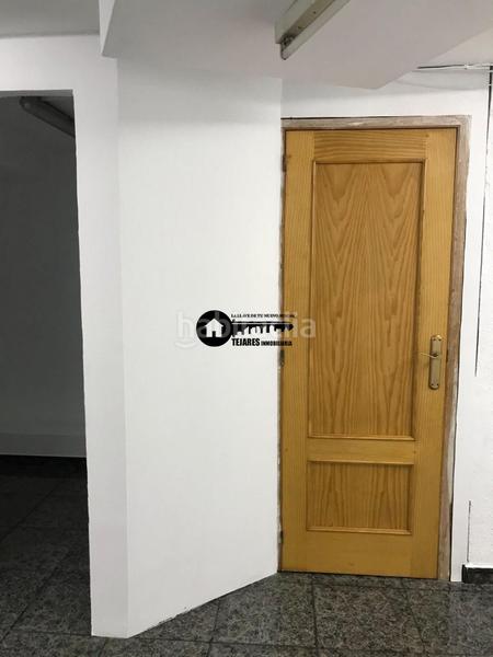 Foto f0011a55-d90c-4634-9e90-e203d63789a5. Alquiler local comercial inmobiliaria tejares alquila local comercial en zona centro en Albacete