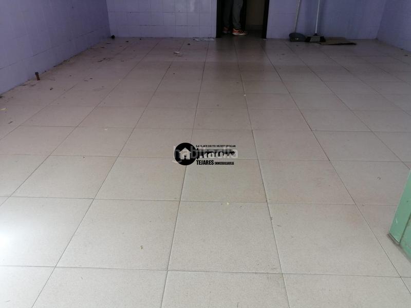 Foto 8c881736-9866-42b4-9d91-5a9b649b159f. Alquiler local comercial inmobiliaria tejares alquila local excelente ubicacionzona centro en Albacete