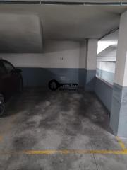Aparcament cotxe a Carretas - Pajarita. Inmobiliaria tejares vende plaza de garaje en calle tejares