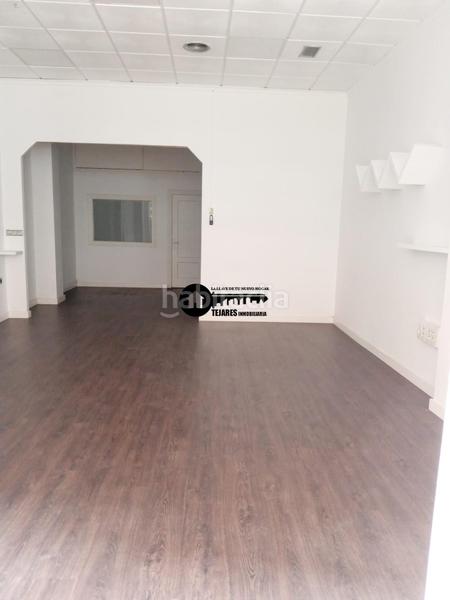 Foto d5aadd8c-4df5-472c-a69f-7ab42b4ab71e. Alquiler local comercial inmobiliaria tejares alquila local excelente estadozona villa cerrada en Albacete