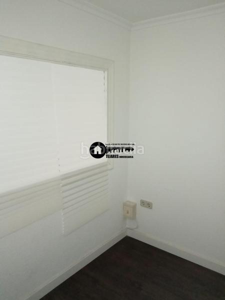 Foto 60236ff8-fe90-464a-8082-806206678ef8. Lloguer local comercial a Feria Albacete