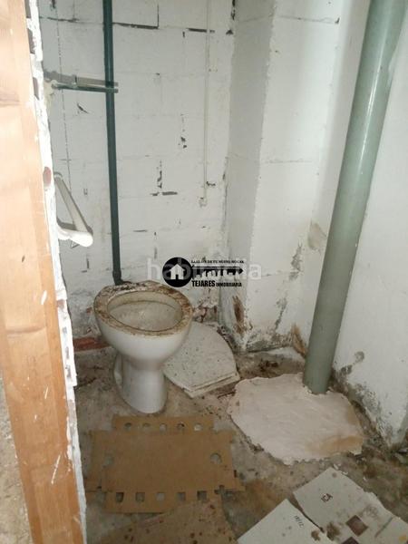 Foto b3fb85d8-877d-4440-bdae-0466389505ba. Alquiler local comercial inmobiliaria tejares alquila local excelente ubicacion.zona Feria.villa cerrada en Albacete