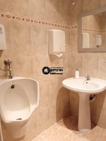 Foto 5acc33c3-0c37-48db-8cee-522e58495826. Alquiler local comercial inmobiliaria tejares alquila bar montado en franciscanos en Albacete