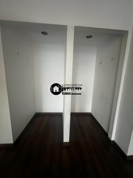 Foto ef76a48b-e51f-4d6f-b399-566b2cf7964e. Alquiler local comercial inmobiliaria tejares alquila con opción a compra local zona pilar en Albacete