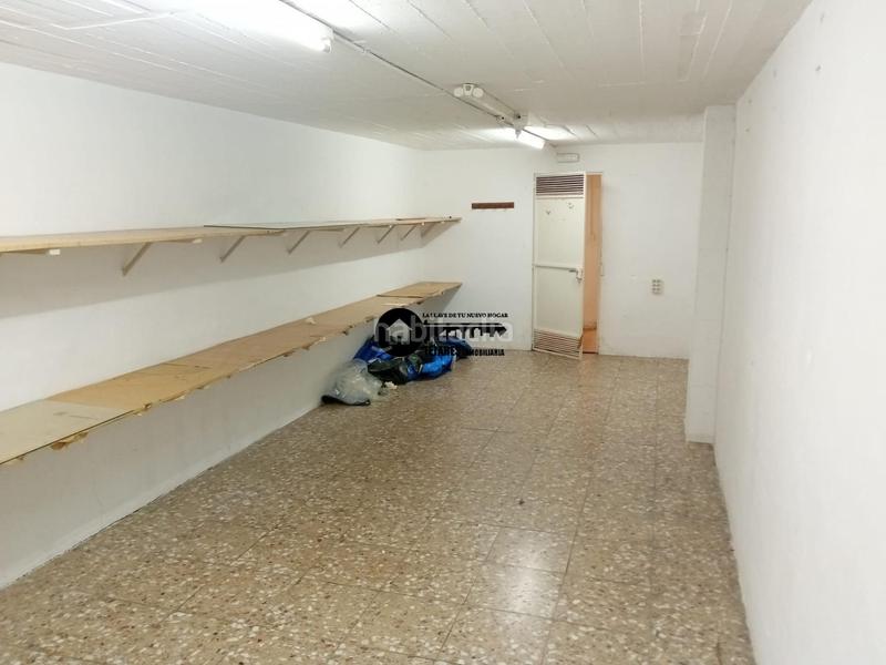 Foto dee2fb27-c34e-463a-880a-9d506780f230. Location local commercial dans Feria Albacete