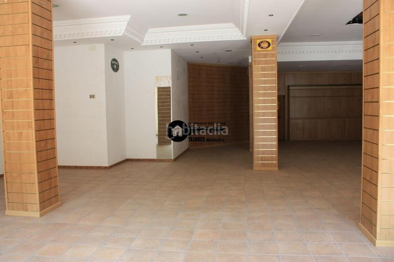 Foto 9073f885-a557-4433-b1ba-ba48ad59e4fc. Alquiler local comercial inmobiliaria tejares alquila local comercial zona Industriapaseo de cuba en Albacete