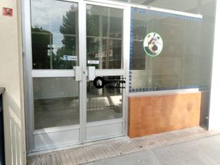 Lloguer Local Comercial a Estación. Inmobiliaria tejares alquila muy buen localzona parque lineal