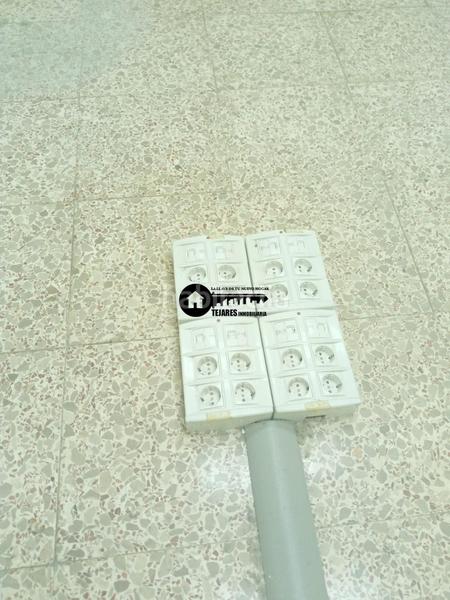 Foto 4aff34a1-6b20-4340-8d99-d72a00f54877. Location local commercial dans Estación Albacete