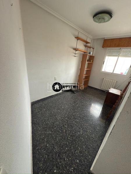 Foto 91ddc900-70ca-40fa-a3a4-bf5f358095dc. Ático inmobiliaria tejares vende ático zona centro carretas en Albacete