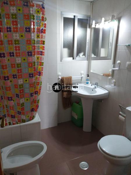 Foto 586f6eea-4ef6-47b6-9dc9-6fb7ad734486. Alquiler piso inmobiliaria tejares alquila piso para oficinas en zona fiesta del arbol en Albacete
