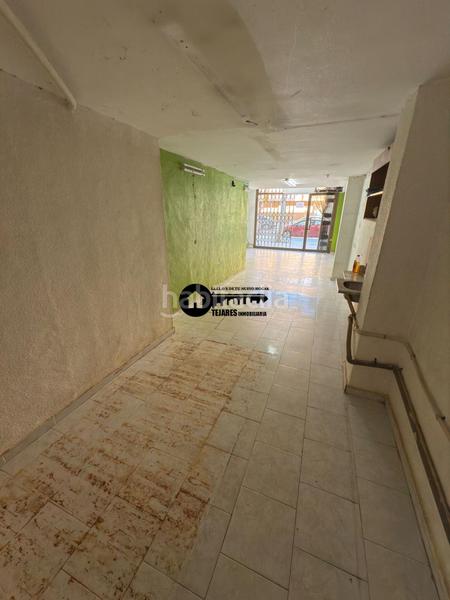 Foto bfb73231-431c-4f3c-92f2-e0b22126633f. Alquiler local comercial inmobiliaria tejares alquila local al lado del Hospital general en Albacete