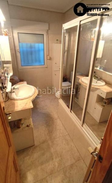 Foto 2e58996f-ed91-4ee9-bed3-cecfe9a2e6b8. Piso inmobiliaria tejares vende piso amplio zona El Pilar en Albacete