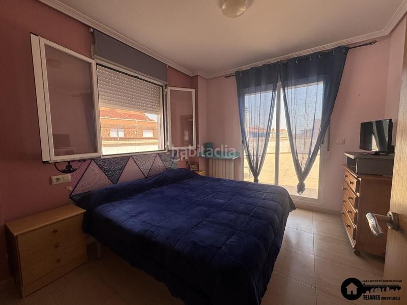 Foto a7a0509f-0126-4c88-9c71-6937935bcfa2. Ático inmobiliaria tejares alquila ático duplex zona carrefour en Albacete