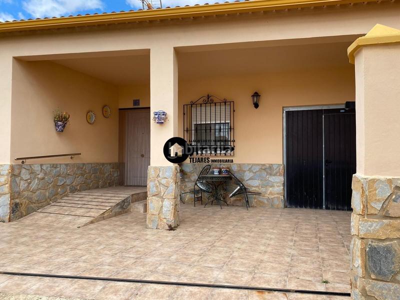 Foto 9d2c8b0b-6e28-4472-9f15-0b48ee641964. Casa amb aparcament a Pozohondo