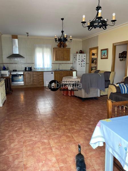 Foto b4f78566-0804-45ee-8f5a-0b8b73d44839. Casa amb aparcament a Pozohondo