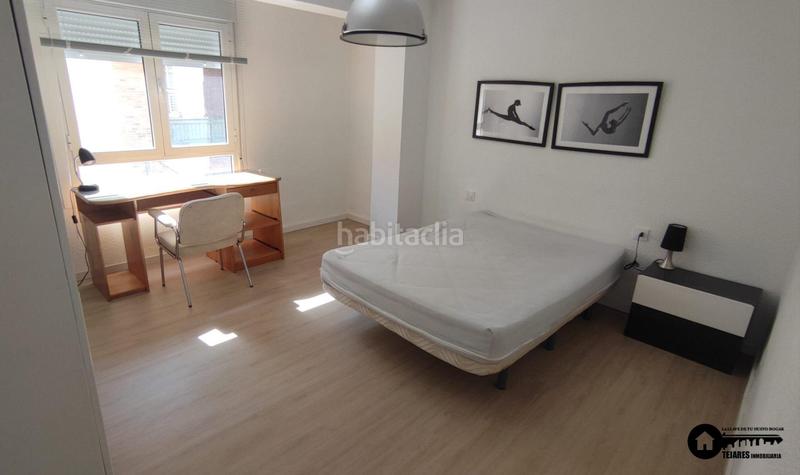 Foto a7a474d2-288c-476b-b798-21aa14320800. Alquiler piso inmobiliaria tejares alquila piso para estudiantes o trabajadores zona avenida españaHospital en Albacete