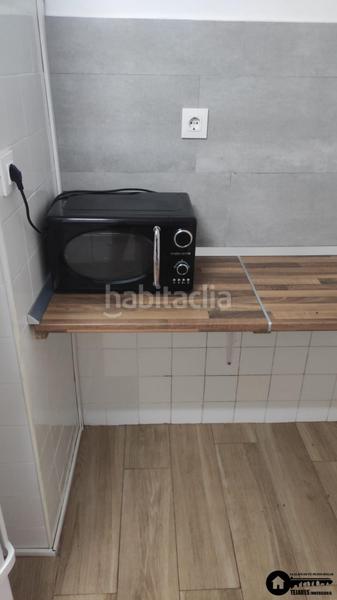 Foto c88f2770-0cd9-419d-8286-a5c96e6dfbb8. Alquiler piso inmobiliaria tejares alquila piso para estudiantes o trabajadores zona avenida españaHospital en Albacete