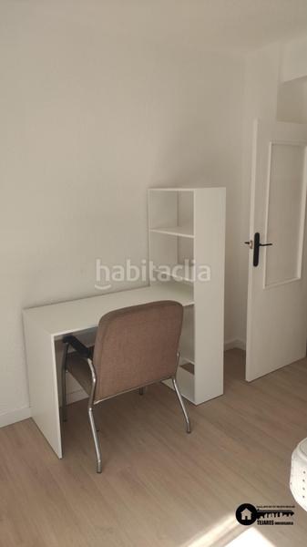 Foto d9b6a255-6095-422a-a6f9-b36b82c7b5af. Alquiler piso inmobiliaria tejares alquila piso para estudiantes o trabajadores zona avenida españaHospital en Albacete