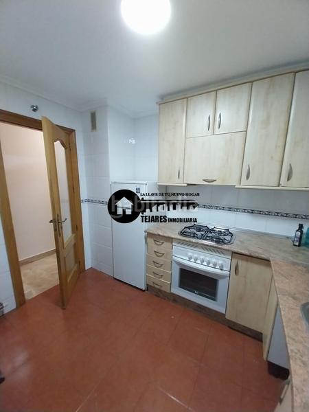 Foto 609512e4-3dbd-4b21-a4cf-6f0b2777ecff. Alquiler piso inmobiliaria tejares alquila piso en zona carretera de jaen para estudiantes o trabajadores en Albacete
