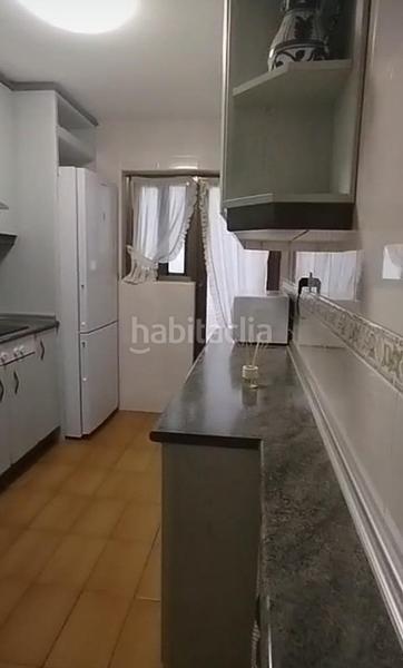 Foto 9c38de47-a725-422c-89fc-1a2b55465d1f. Alquiler piso inmobiliaria tejares alquila piso para feria en Albacete