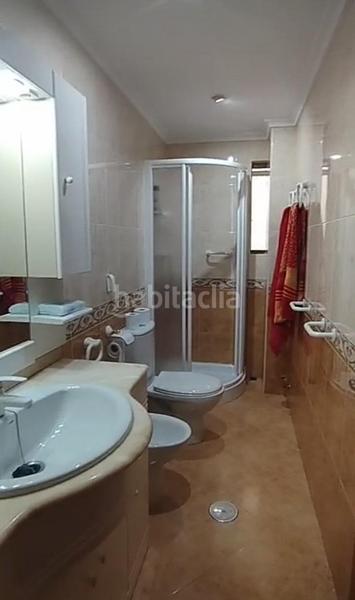 Foto 9f7f7b6a-d31c-45b0-ae2c-49a5063eb640. Alquiler piso inmobiliaria tejares alquila piso para feria en Albacete