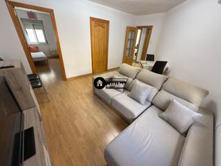 Location Appartement à Ensanche - Franciscanos. Inmobiliaria tejares alquila piso para feria zona franciscanos