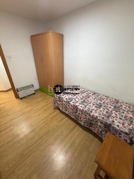 Foto b7a7ca6d-16b4-41e5-85a1-9860899394df. Alquiler piso inmobiliaria tejares alquila piso para feria zona franciscanos en Albacete