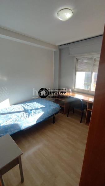Foto 02494cd6-aa49-43c8-854d-468a4c17e5ef. Rent flat with heating in Hospital Albacete
