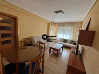 Miete Etagenwohnung in Hospital. Inmobiliaria tejares alquila piso zona hospital