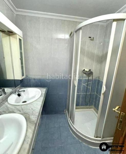 Foto 40425eb6-fba7-43ee-89ef-41644cf48f98. Piso inmobiliaria tejares vende piso zona centrocarretas en Albacete