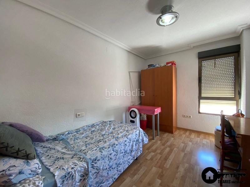 Foto f9465049-9d9f-4294-8894-2d056eb728a9. Piso inmobiliaria tejares vende piso zona centrocarretas en Albacete