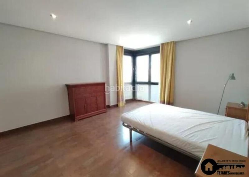 Foto 38717822-3127-4af2-b6b6-49f262a1fad9. Xalet amb aparcament piscina a Alto de los Molinos Albacete