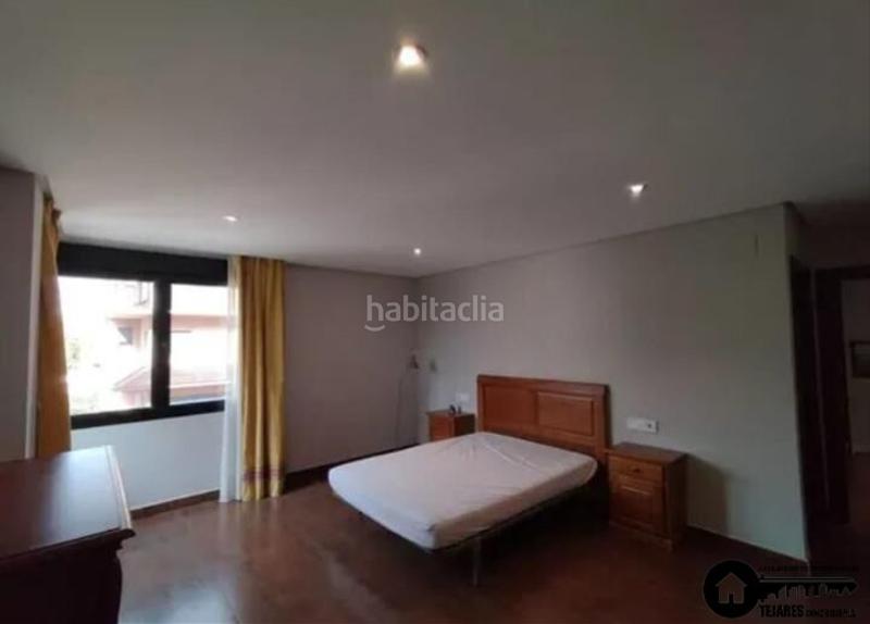 Foto b894dc69-4b45-4710-8f76-61e3fdd0826a. Xalet amb aparcament piscina a Alto de los Molinos Albacete