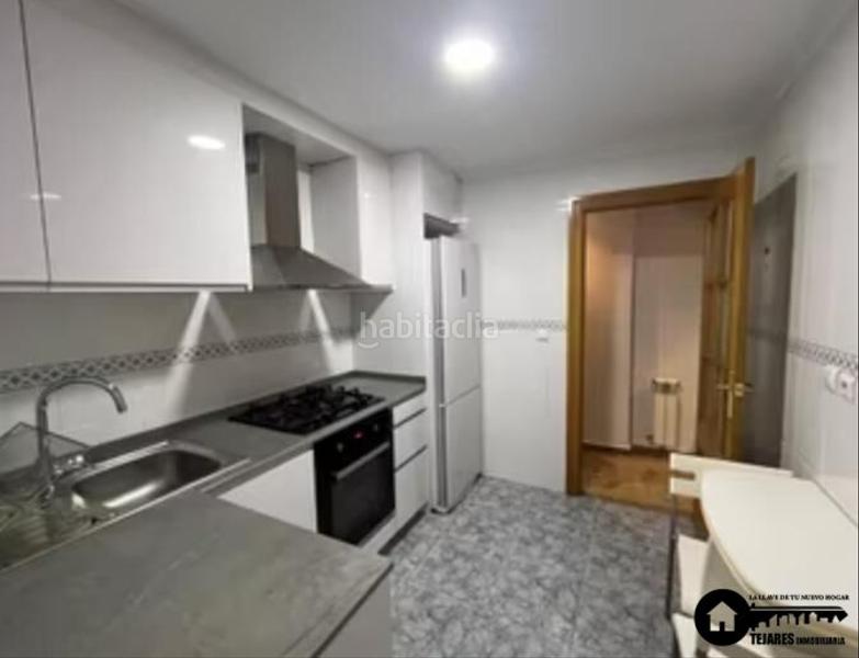 Foto 87601236-6c6b-4e4a-9f78-8624993169b0. Flat with heating parking in Hospital Albacete