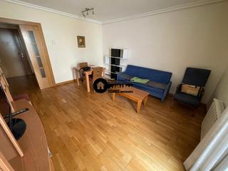 Miete Etagenwohnung in Imaginalia - Llanos del Águila. Inmobiliaria tejares alquila piso zona imaginalia