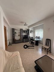 Lloguer Pis a San Pedro. Inmobiliaria tejares alquila piso sólo para estudiantes zona ped