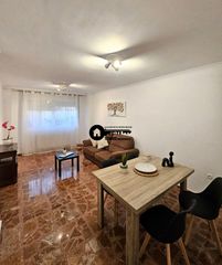 Lloguer Apartament a San Pedro. Inmobiliaria tejares alquila piso para estudiantes