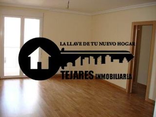 Lloguer Pis a Imaginalia - Llanos del Águila. Inmobiliaria tejares alquila piso sin muebles en zona imaginalia
