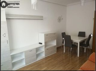 Pis a Industria. Inmobiliaria tejares vende piso con garaje zona industria