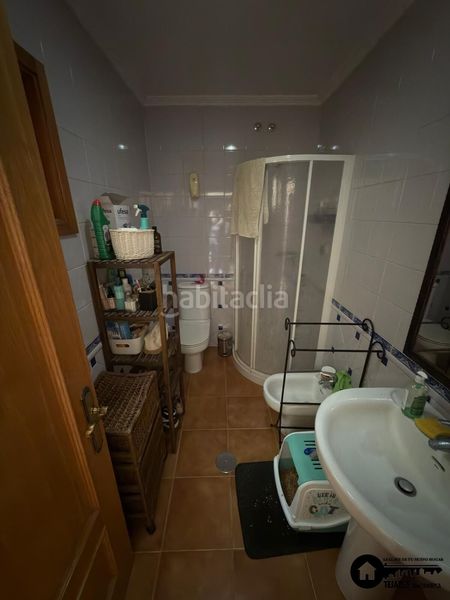 Foto 43153b9d-3358-4169-a950-1bc9dcfb5cf6. Casa inmobiliaria tejares vende excelente casa adosada zona franciscanos en Albacete