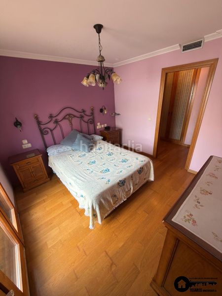 Foto 4ce20bad-56c6-4424-82fb-955a51a24dce. Casa inmobiliaria tejares vende excelente casa adosada zona franciscanos en Albacete