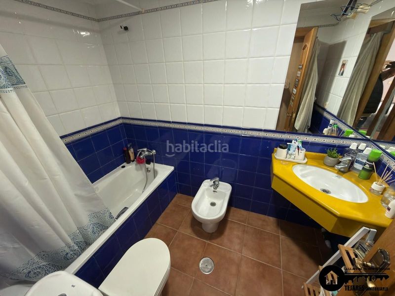 Foto 69e3aba7-4c01-483c-998c-57d5af093881. Casa inmobiliaria tejares vende excelente casa adosada zona franciscanos en Albacete