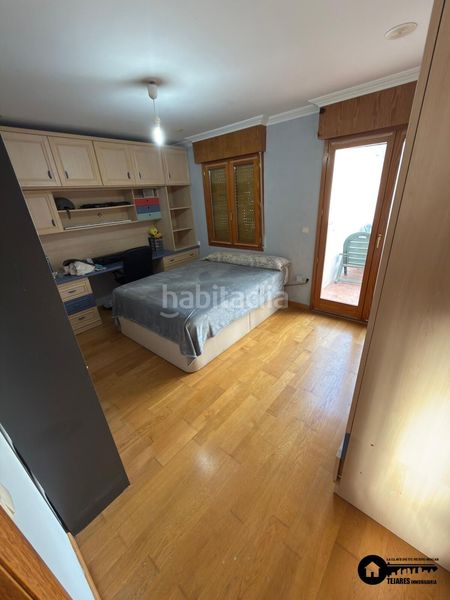 Foto f8fd3074-c901-40eb-b392-3cc6b517bf00. Casa inmobiliaria tejares vende excelente casa adosada zona franciscanos en Albacete