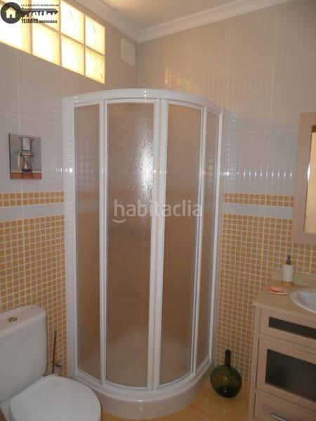 Foto acc77514-ea31-4616-bbda-eebd1175f596. Casa inmobiliaria tejares vende casa unifamiliar en la en Albatana