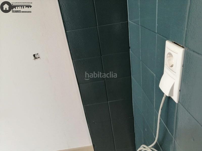 Foto e70faf4f-54b7-4c99-9a02-bd46e760cc17. Alquiler local comercial inmobiliaria tejares alquila local comercial en Albacete