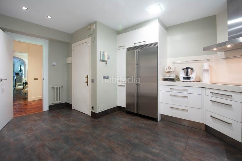 Foto 20338a30-55ac-4be4-a8ec-fbdb87ae2a45. Appartement dans calle asturias 1 dans Parque San Francisco - Uría Oviedo