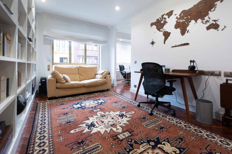 Foto cbec0226-4bed-49d3-a007-d90545f09760. Appartement dans calle asturias 1 dans Parque San Francisco - Uría Oviedo